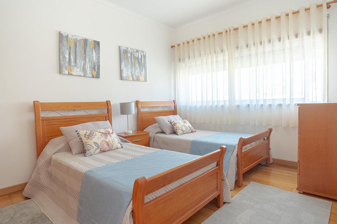 8 Rodrigues Family House - Villa With Patio Ναζαρέ Εξωτερικό φωτογραφία